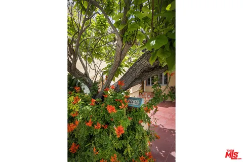 $1,995,000 | 844 South Curson Avenue, Los Angeles, CA 90036