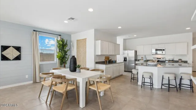 $309,990 | 624 West Freedom Street, Florence, AZ 85132