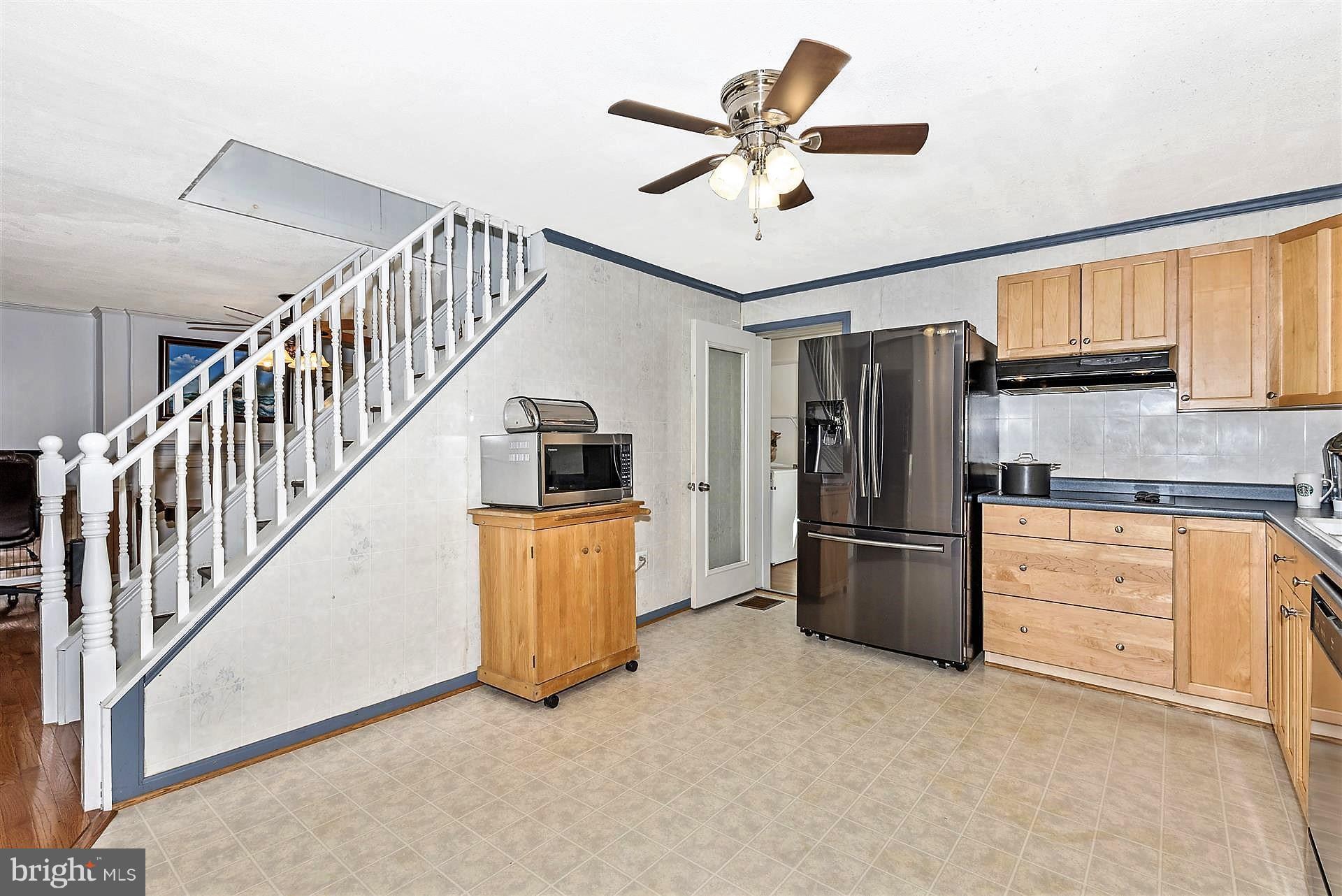 5019 Old Bartholows Road Mount Airy, MD 21771 - Photo 8 of 27 Kitchen