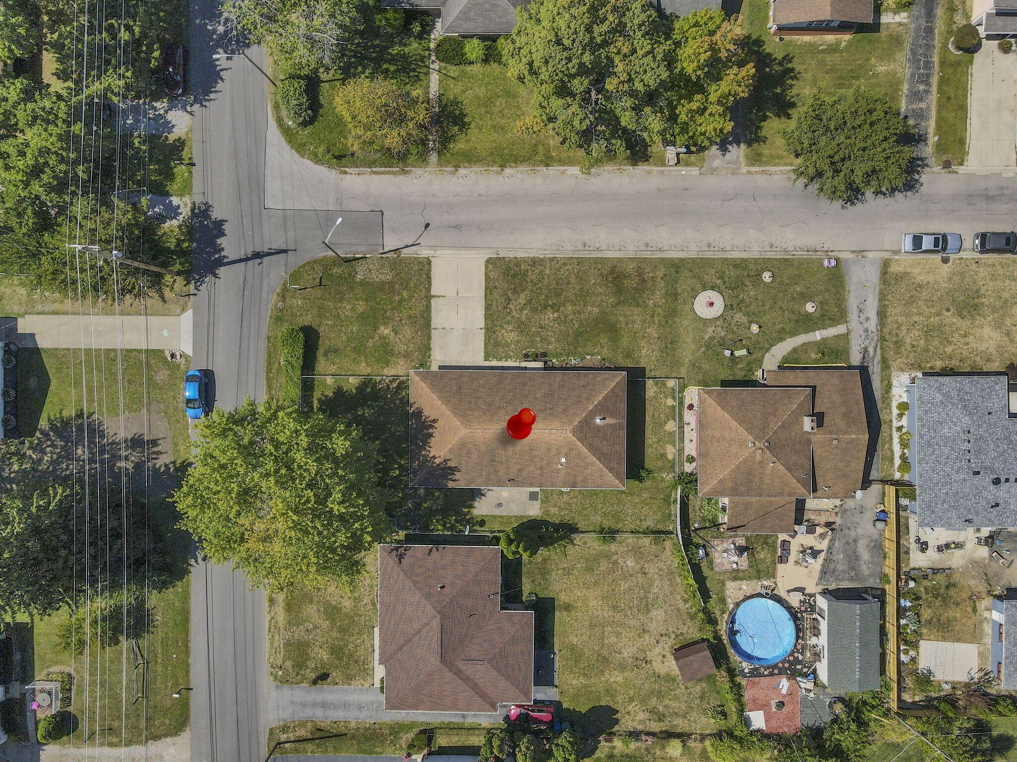 1656 Miltwood Road Columbus, OH 43227 - Photo 38 of 39 39-web-or-mls-DJI_0700 - Copy