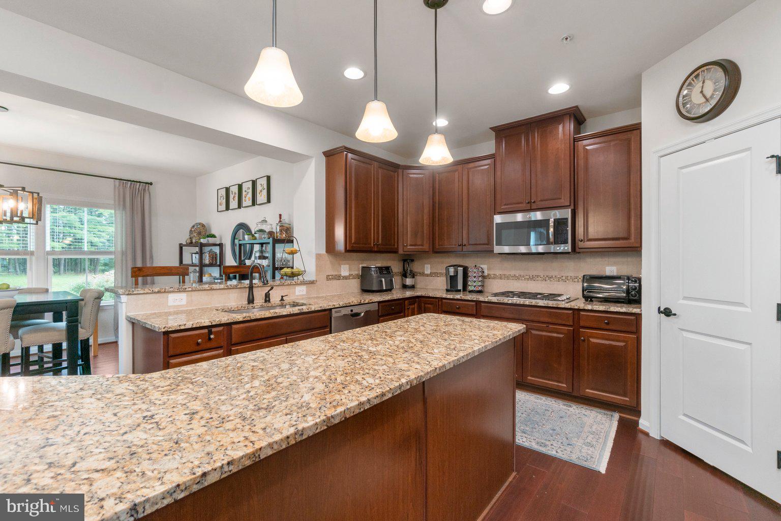 4205 Perry Hall Road Perry Hall, MD 21128 - Photo 21 of 76 Breakfast Bar