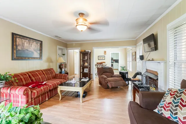 $329,900 | 1102 8th Avenue, Graceville, FL 32440