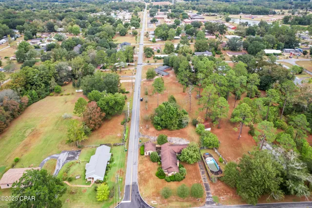 $329,900 | 1102 8th Avenue, Graceville, FL 32440