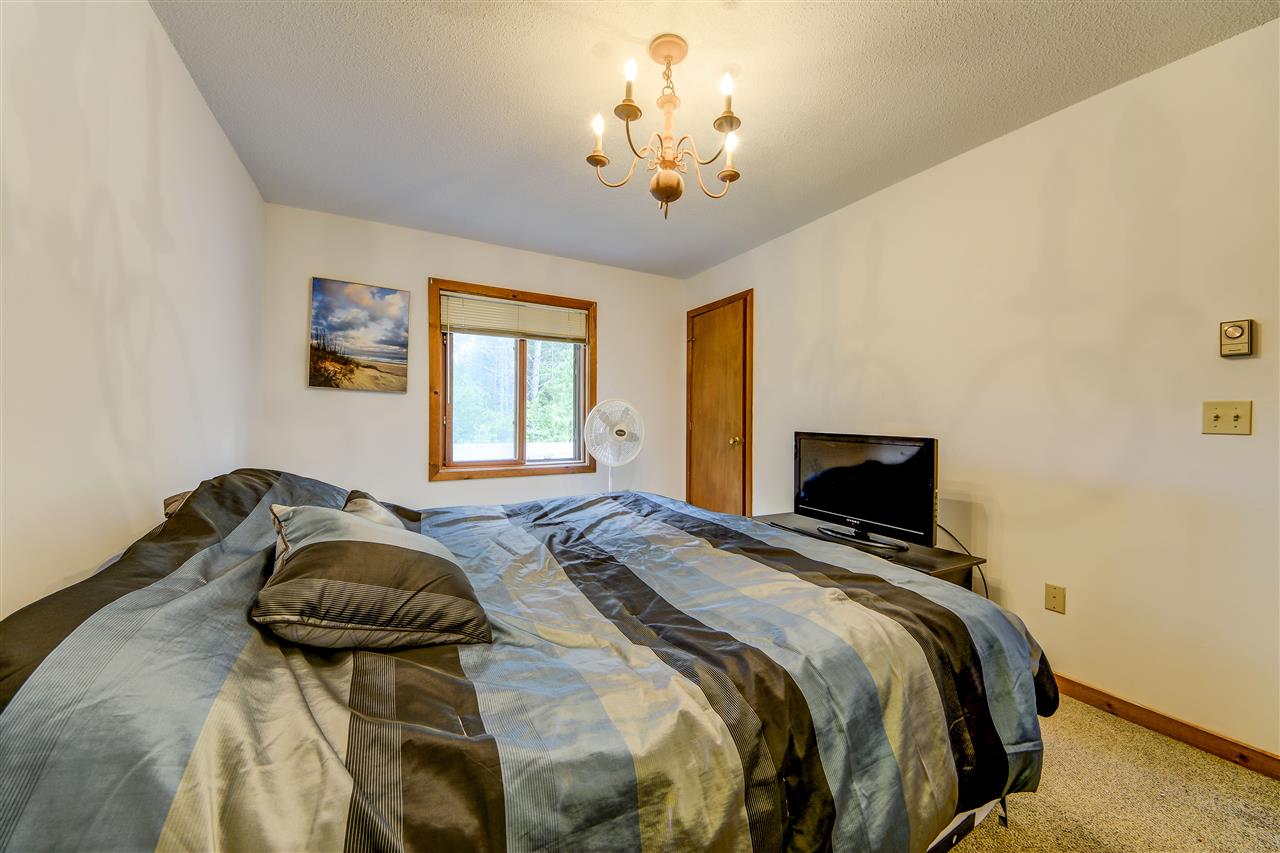 31 Webster Road, Unit 3A Conway, NH 03813 - Photo 18 of 39
