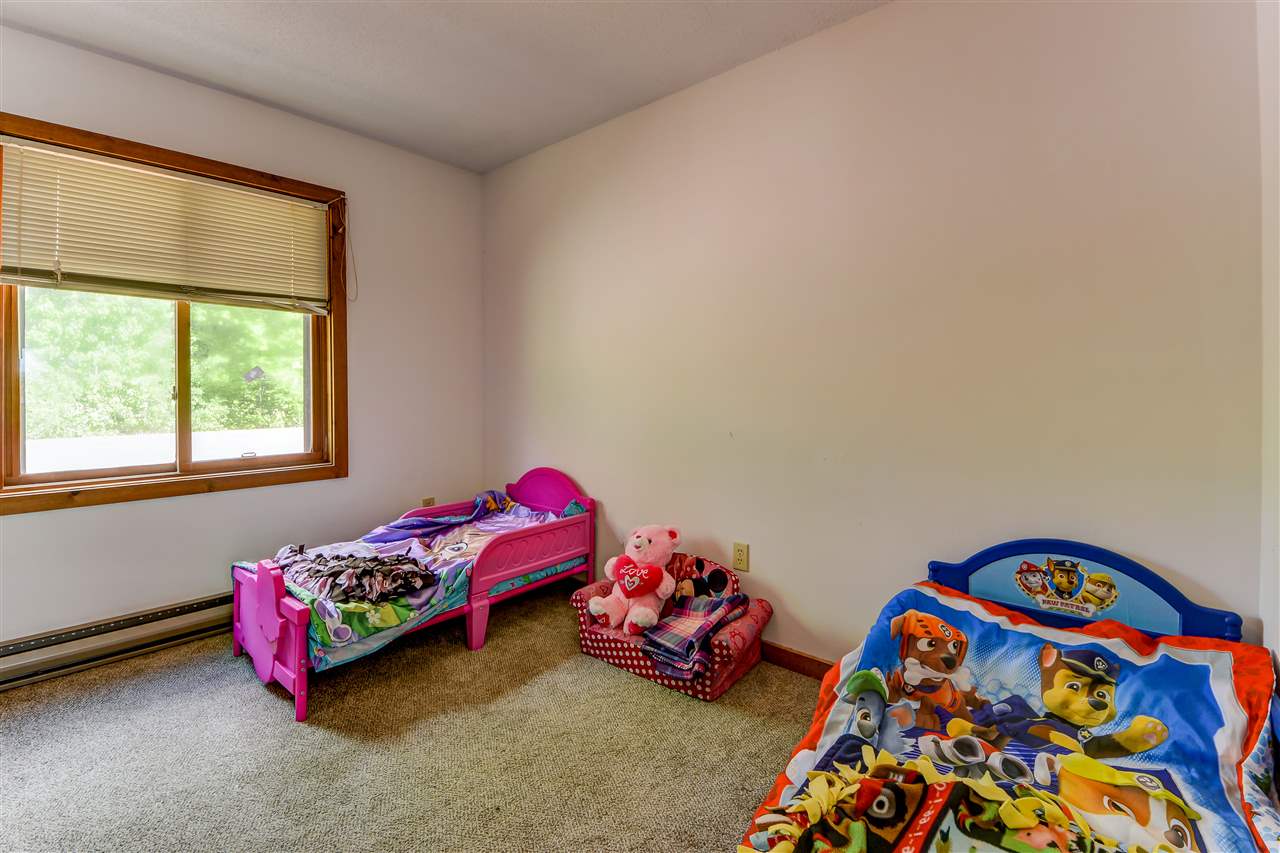 31 Webster Road, Unit 3A Conway, NH 03813 - Photo 22 of 39