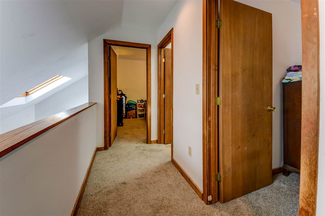 31 Webster Road, Unit 3A Conway, NH 03813 - Photo 25 of 39