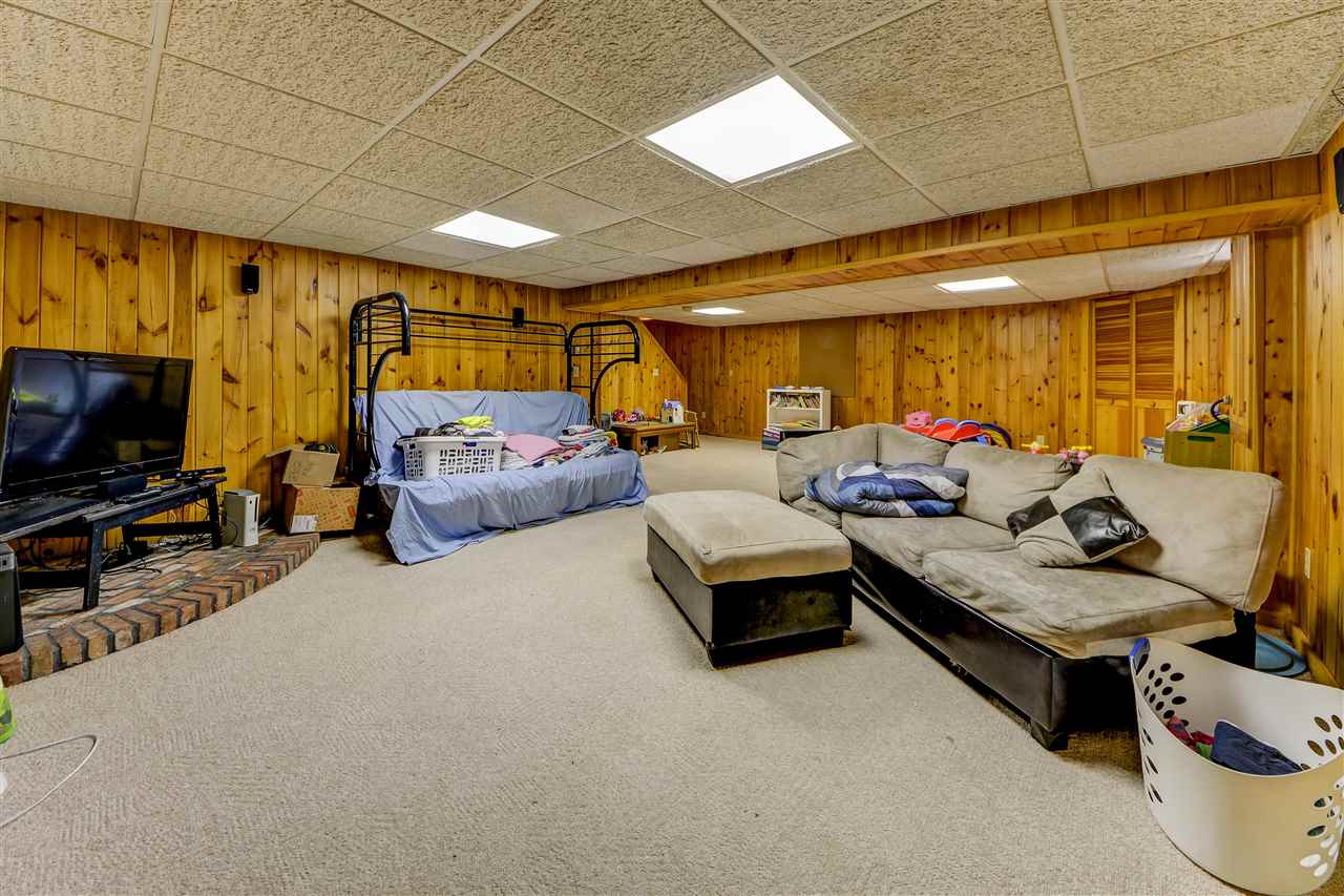 31 Webster Road, Unit 3A Conway, NH 03813 - Photo 33 of 39