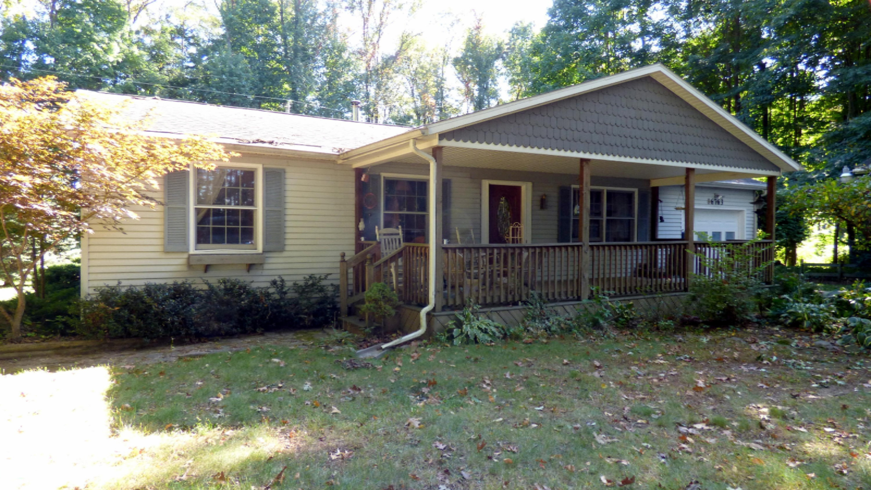86763 60th Street Decatur, MI 49045 - Photo 1 of 27 P1070824