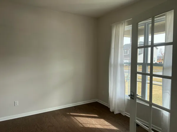 $3,950 | 27106 Gallop Way, Saline, MI 48176