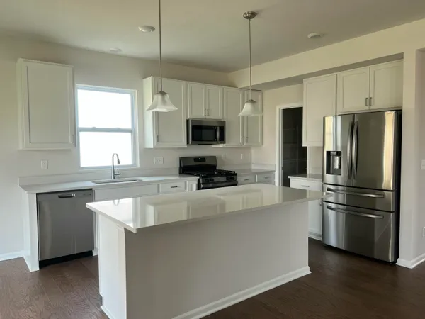 $3,950 | 27106 Gallop Way, Saline, MI 48176