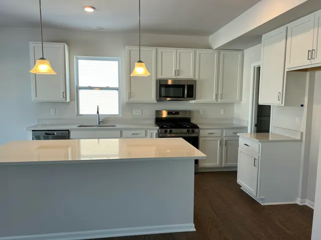 $3,950 | 27106 Gallop Way, Saline, MI 48176