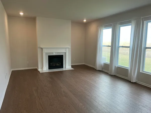 $3,950 | 27106 Gallop Way, Saline, MI 48176