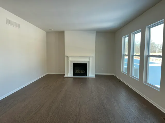 $3,950 | 27106 Gallop Way, Saline, MI 48176