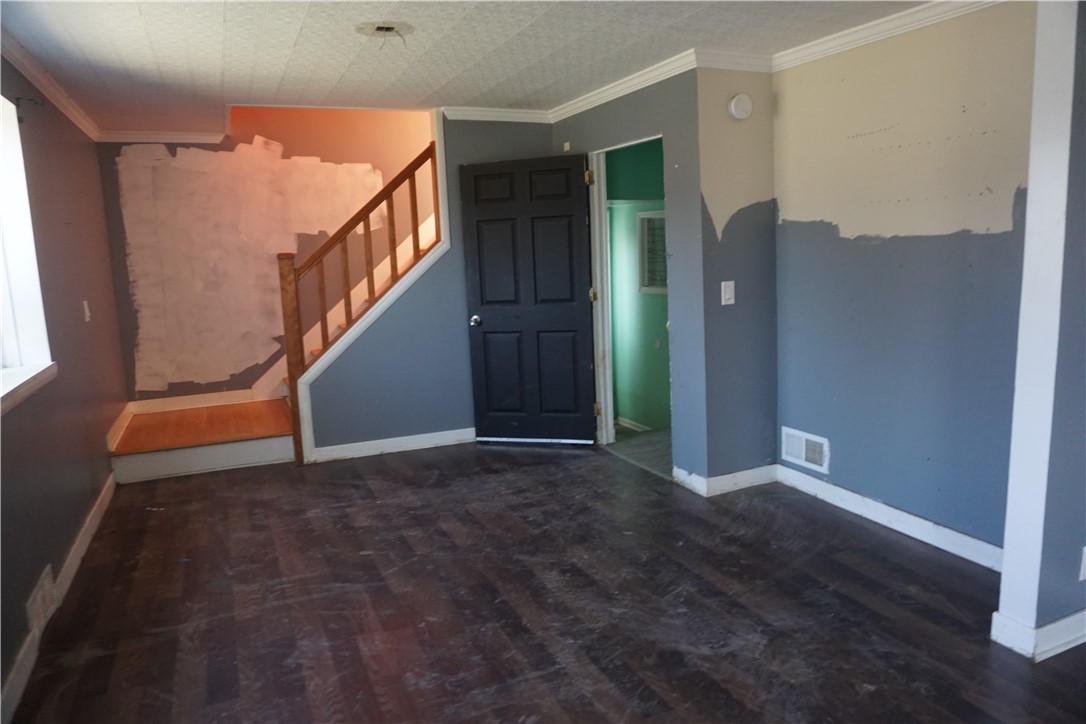 43 Armstrong Road Greece, NY 14616 - Photo 2 of 13