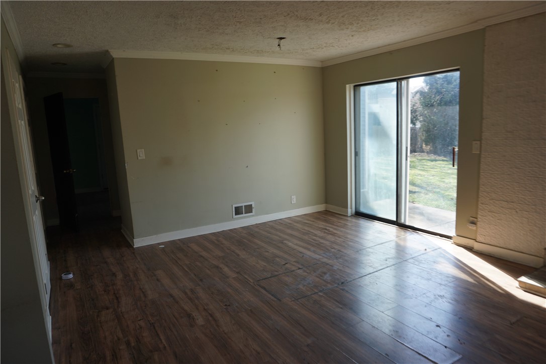 43 Armstrong Road Greece, NY 14616 - Photo 7 of 13