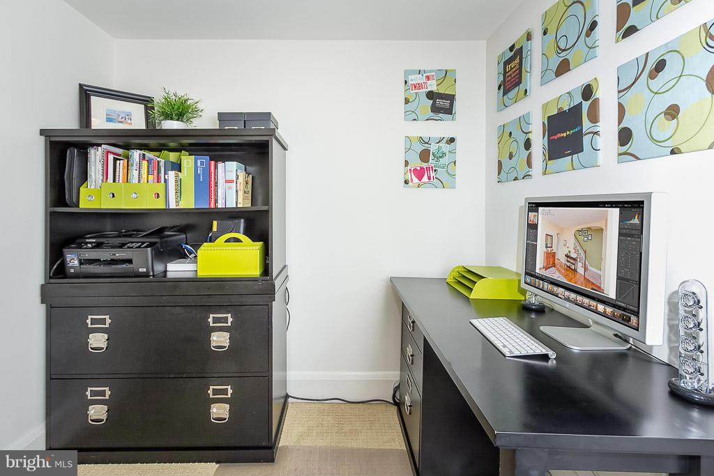 227 Dumbarton Road Baltimore, MD 21212 - Photo 28 of 30 a room with storage and utility