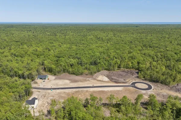 $699,900 | Lot #9 Jasper Lane, Arundel, ME 04046