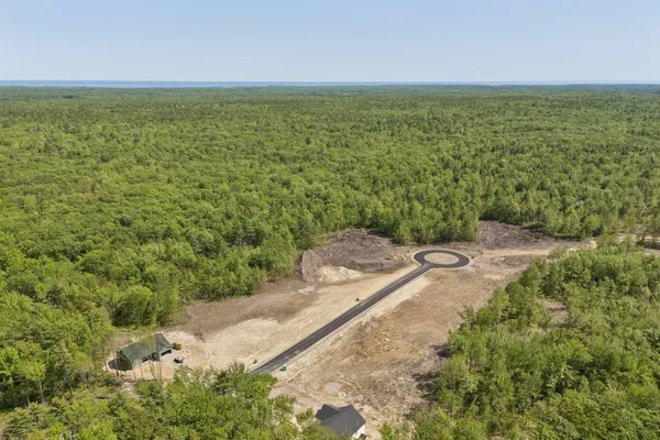 $699,900 | Lot #9 Jasper Lane, Arundel, ME 04046