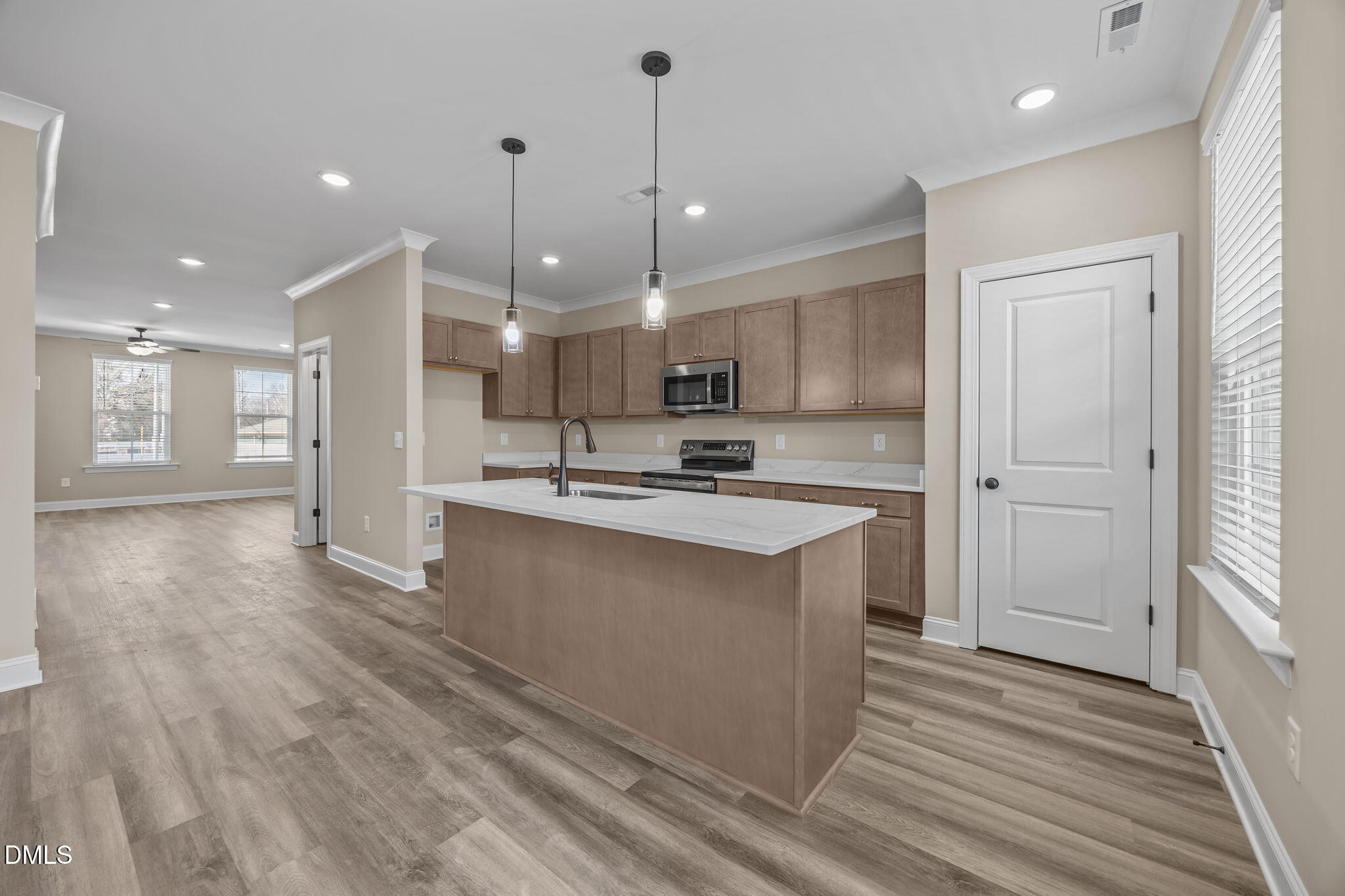 145 Pearl Street, Unit 10 Garner, NC 27529 - Photo 5 of 25 13-web-or-mls-IMG_9738