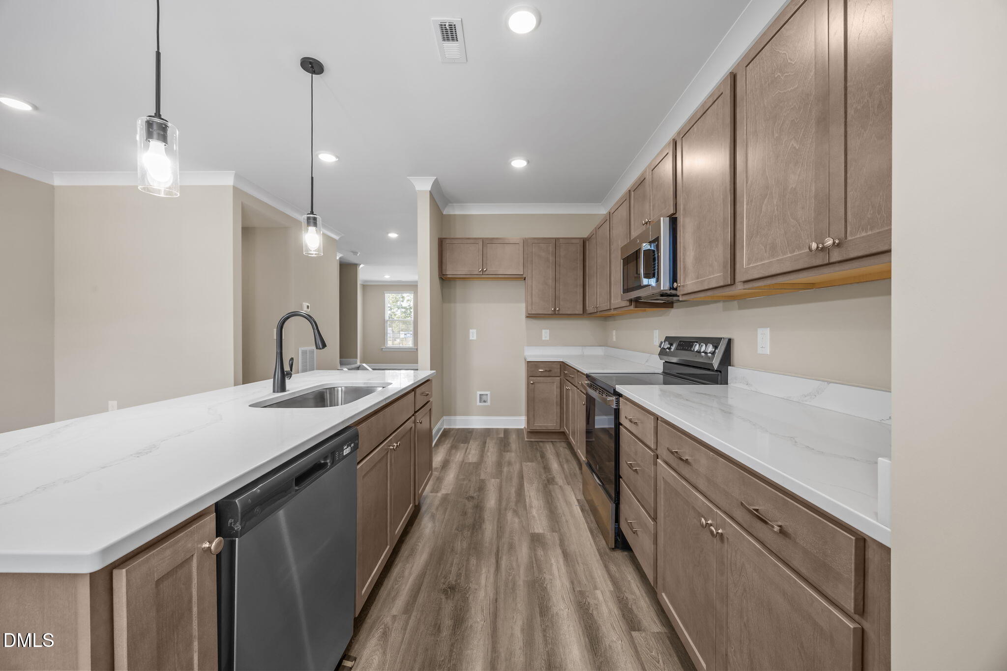 145 Pearl Street, Unit 10 Garner, NC 27529 - Photo 6 of 25 16-web-or-mls-IMG_9747