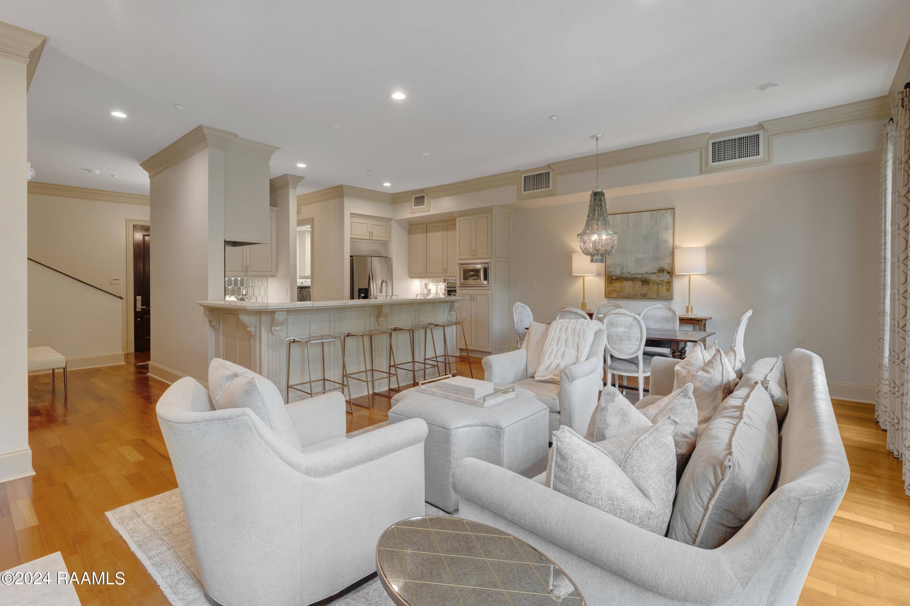 605 Silverstone Road, Unit 202B Lafayette, LA 70508 - Photo 6 of 24 202B 615 Silverstone-8