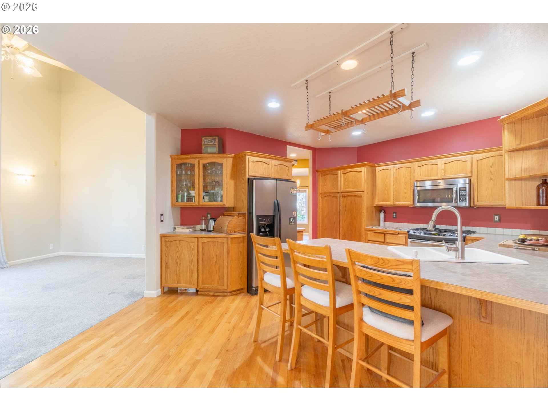 4366 Berry Lane Eugene, OR 97404 - Photo 9 of 42