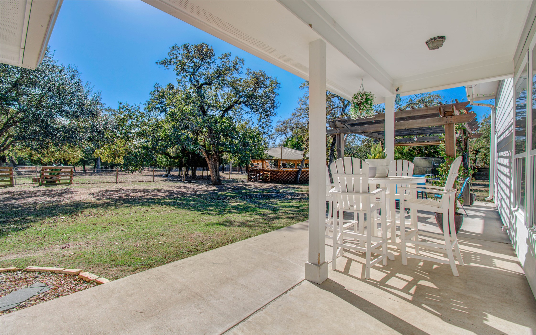 1779 County Road 151 Columbus, TX 78934 - Photo 24 of 47 a view of yard with patio