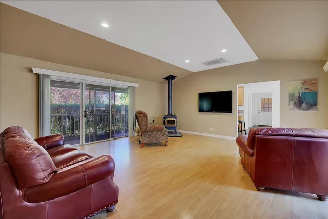 $595,000 | 8890 Daguerra Point Drive, Marysville, CA 95901