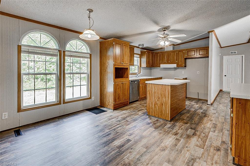 1376 Rising Vw Way Asheboro, NC 27205 - Photo 11 of 46 Gallery Image 11