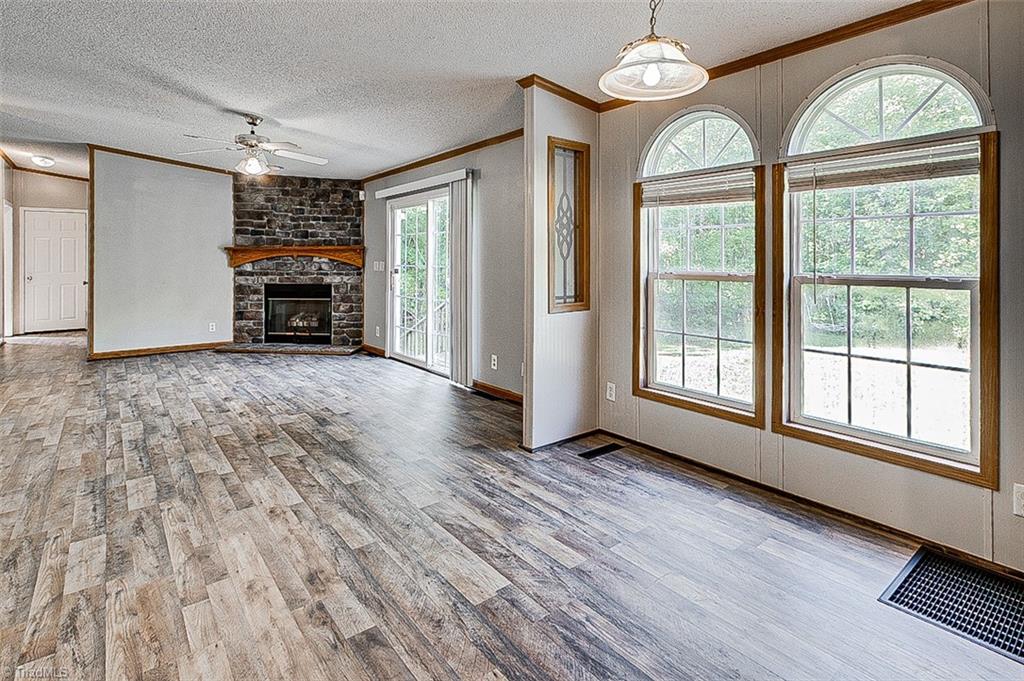 1376 Rising Vw Way Asheboro, NC 27205 - Photo 18 of 46 Gallery Image 18