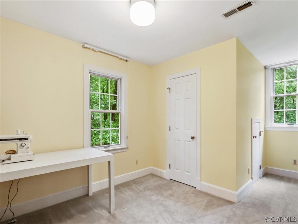 200 Ruggles Place Richmond, VA 23229 - Photo 39 of 50 sewing room - great flex space off laundry