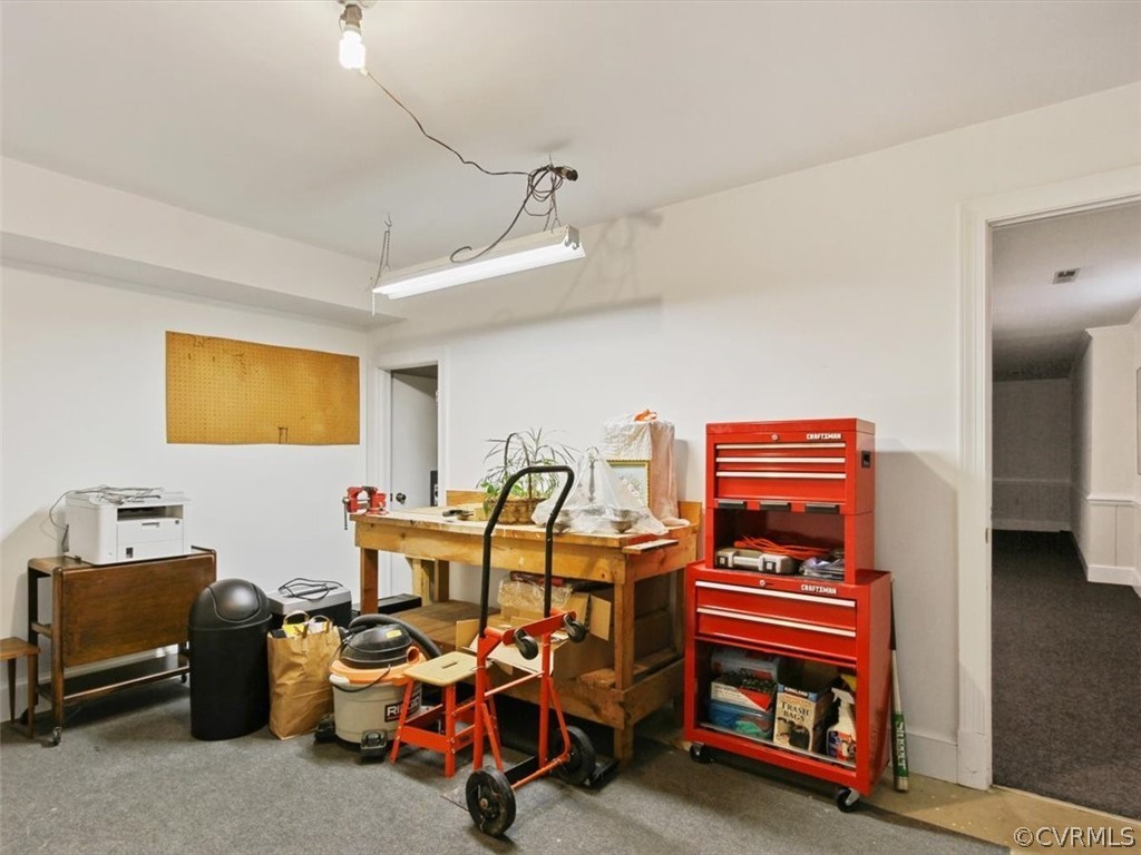200 Ruggles Place Richmond, VA 23229 - Photo 46 of 50 basement work shop