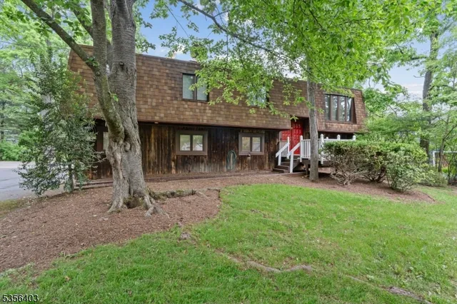 $729,000 | 87 Ivy Lane, Bridgewater, NJ 08807