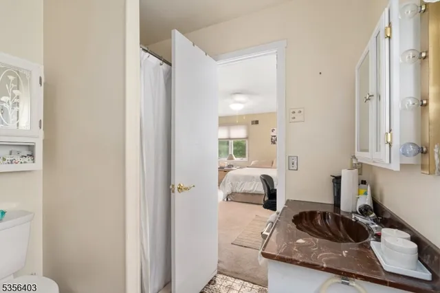 $729,000 | 87 Ivy Lane, Bridgewater, NJ 08807