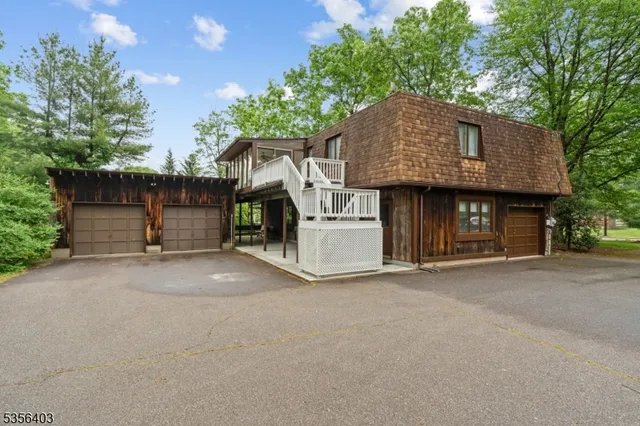 $729,000 | 87 Ivy Lane, Bridgewater, NJ 08807