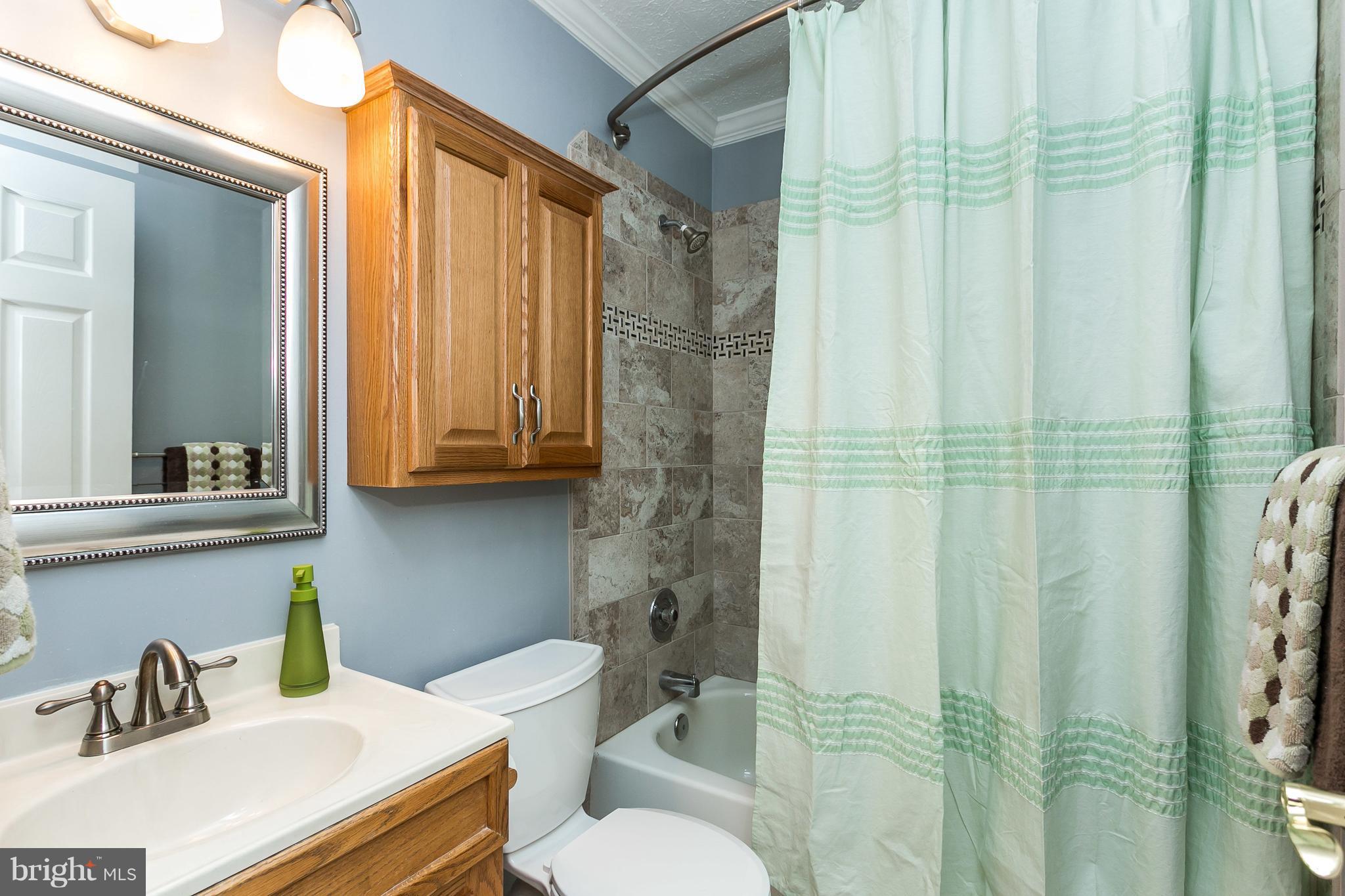 39 Stoneway Place Baltimore, MD 21236 - Photo 16 of 27 Bath