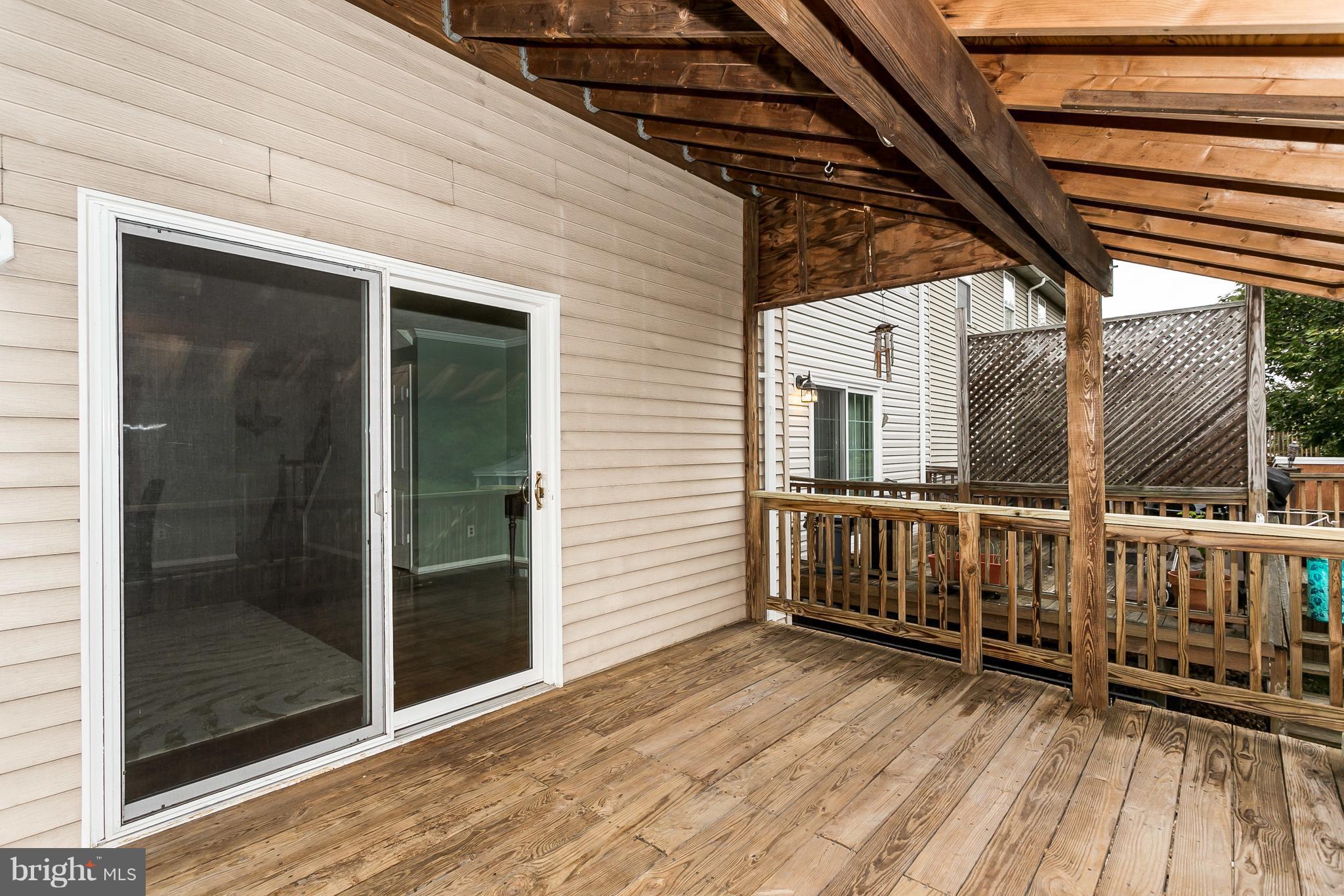 39 Stoneway Place Baltimore, MD 21236 - Photo 24 of 27 Covered rear porch