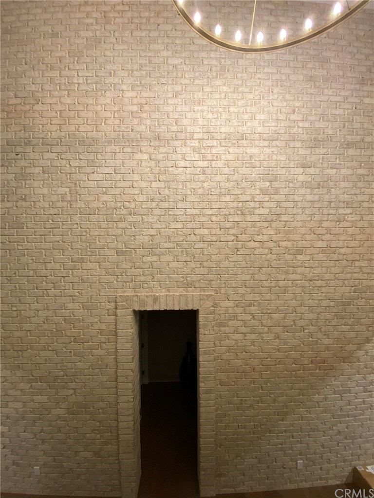 114 Joshua Tree Irvine, CA 92620 - Photo 23 of 73 a bathroom with a shower