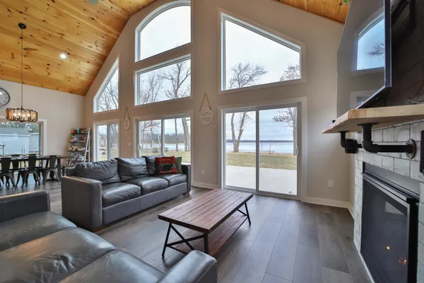 $850,000 | 34961 Quest Road, Pierz, MN 56364