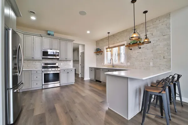 $850,000 | 34961 Quest Road, Pierz, MN 56364