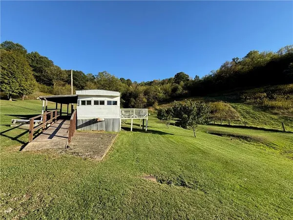 $365,000 | 192 Van Druff Road, Spraggs, PA 15362