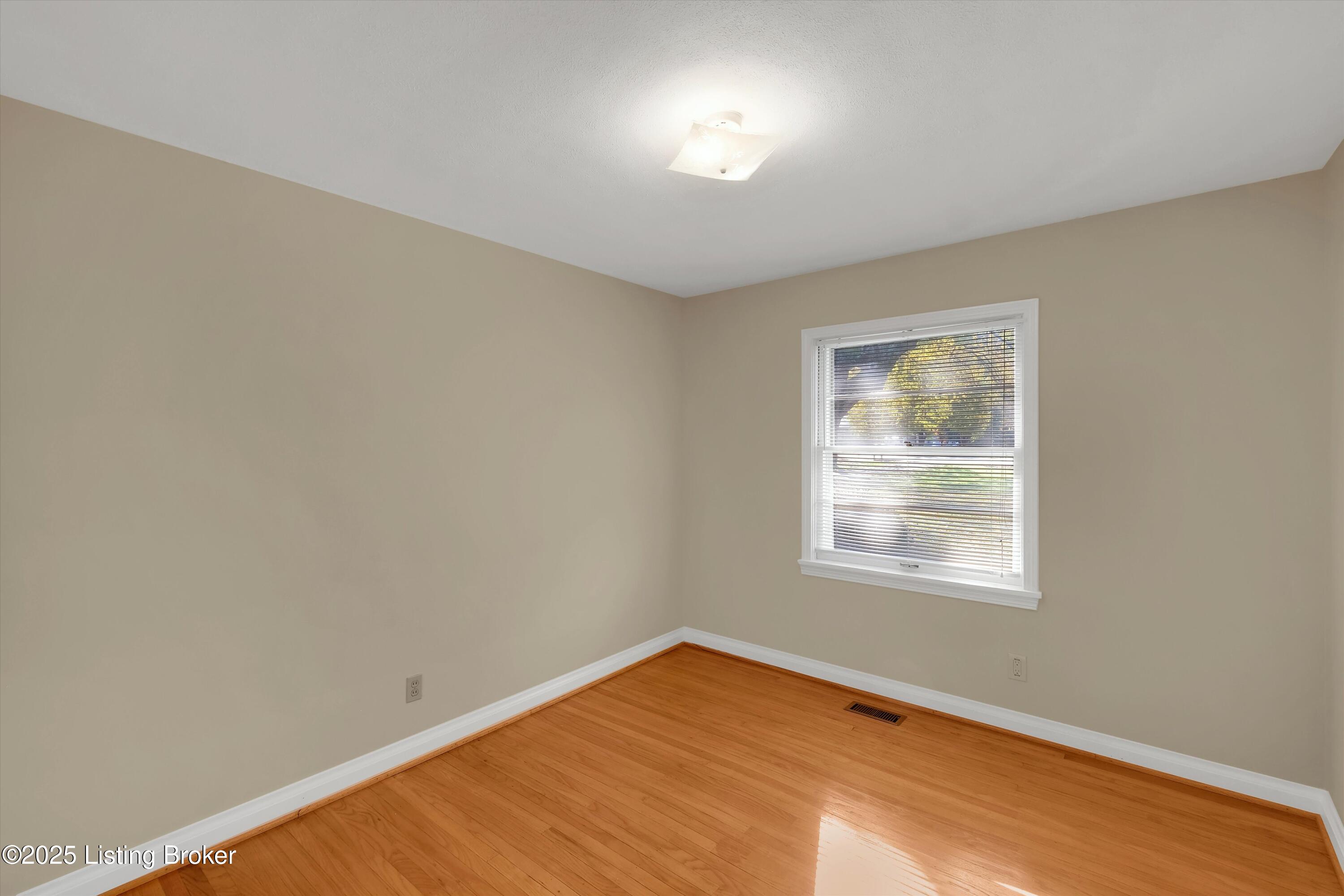 4801 Valley Station Road Louisville, KY 40272 - Photo 20 of 43 Hardwood floors