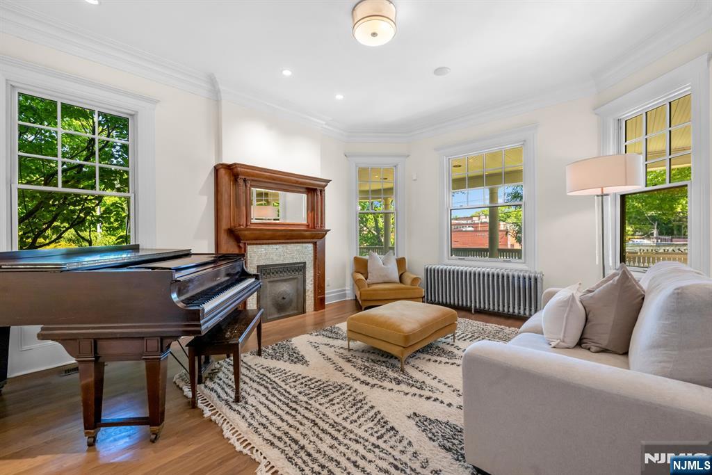 640 East Ridgewood Avenue Ridgewood, NJ 07450 - Photo 11 of 50