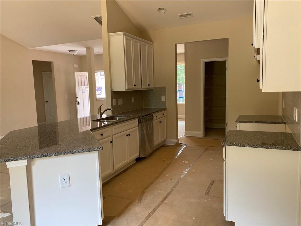 7728 Carson Path Summerfield, NC 27358 - Photo 3 of 14
