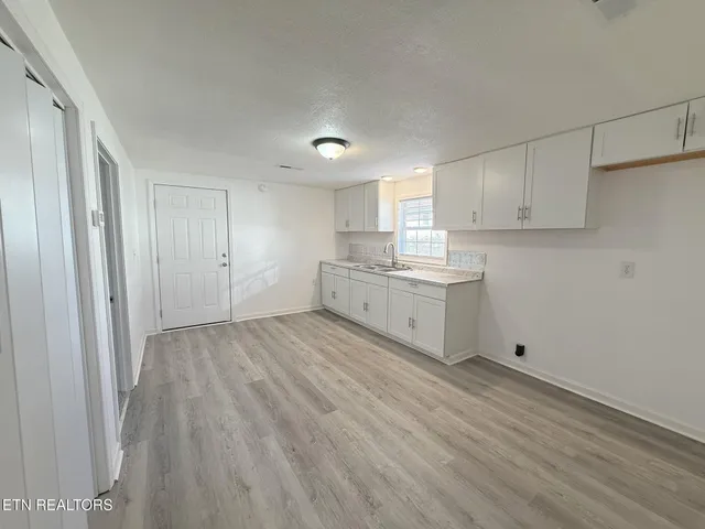 $189,900 | 509 East Hemlock Street, La Follette, TN 37766