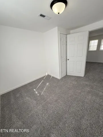 $189,900 | 509 East Hemlock Street, La Follette, TN 37766