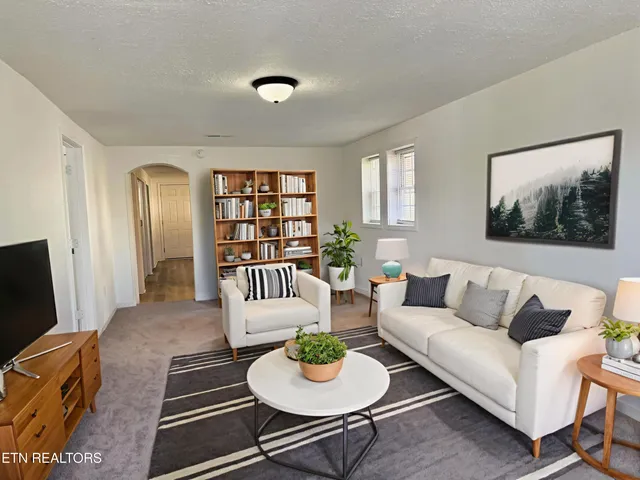 $189,900 | 509 East Hemlock Street, La Follette, TN 37766