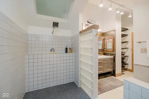 $1,200,000 | 18 Point Lane, Arcadia, IN 46030