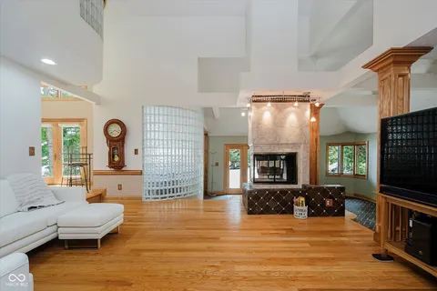 $1,200,000 | 18 Point Lane, Arcadia, IN 46030