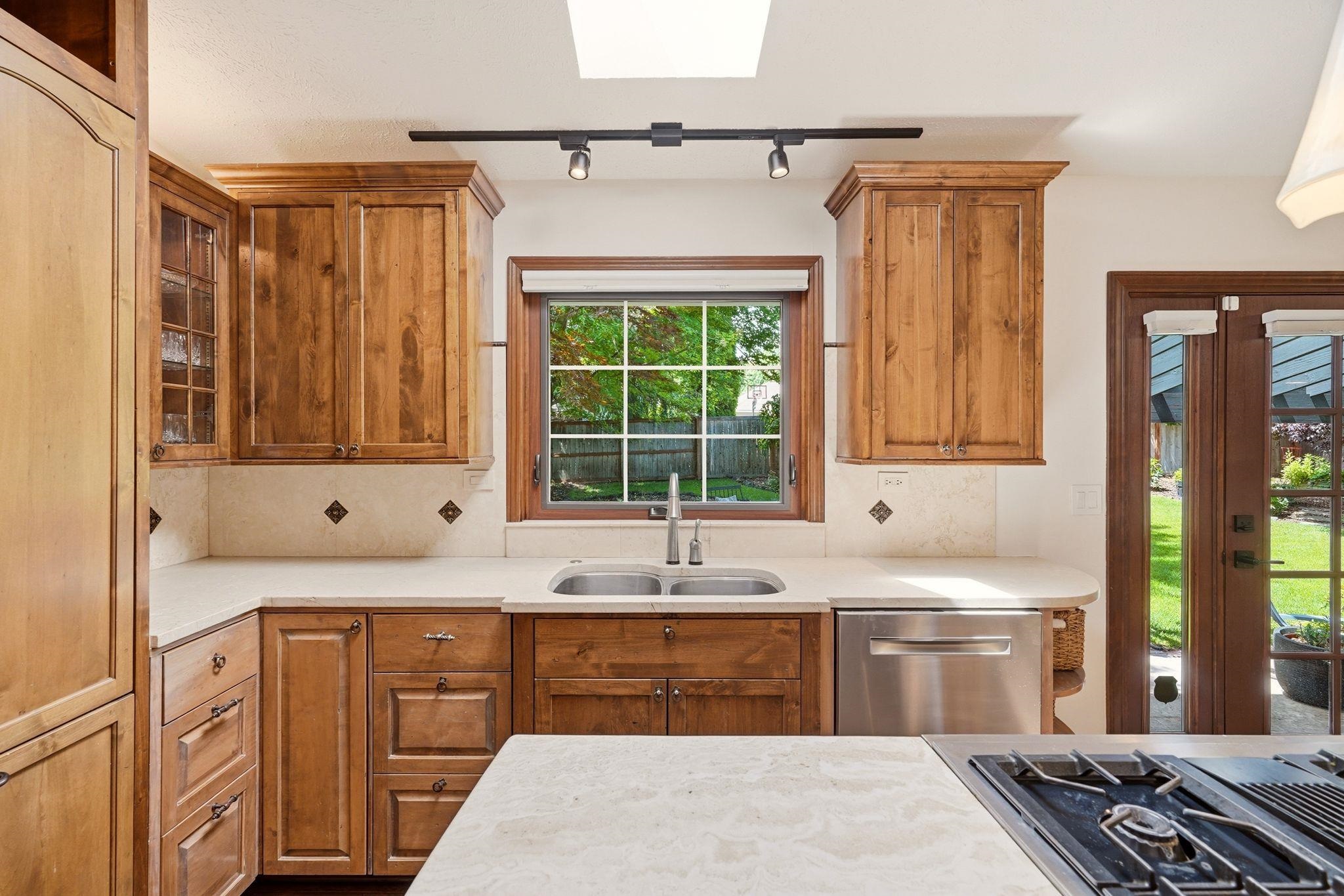 4904 South Myrtle Street Spokane, WA 99223 - Photo 17 of 50